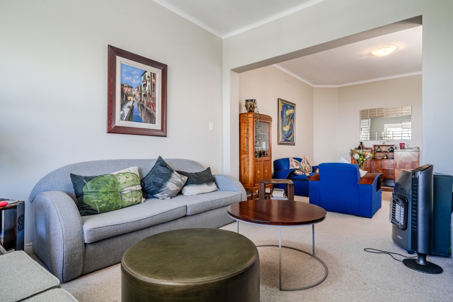 3 Bedroom Property for Sale in Oranjezicht Western Cape